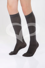 Görseli galeri görüntüleyiciye yükleyin, Varisel Koton, Orta Basınçlı,Diz Altı Varis Çorabı